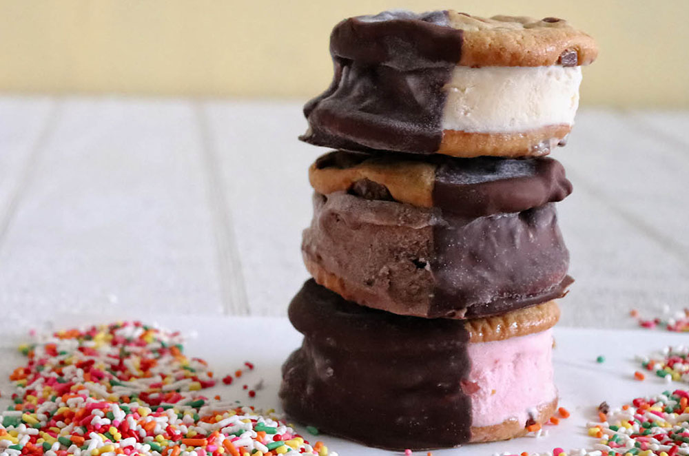 Cookie Ice Cream Sammies