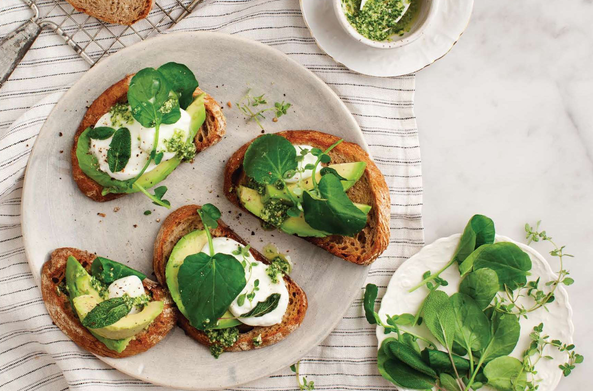 Avocado Pesto Mozzarella Tartines