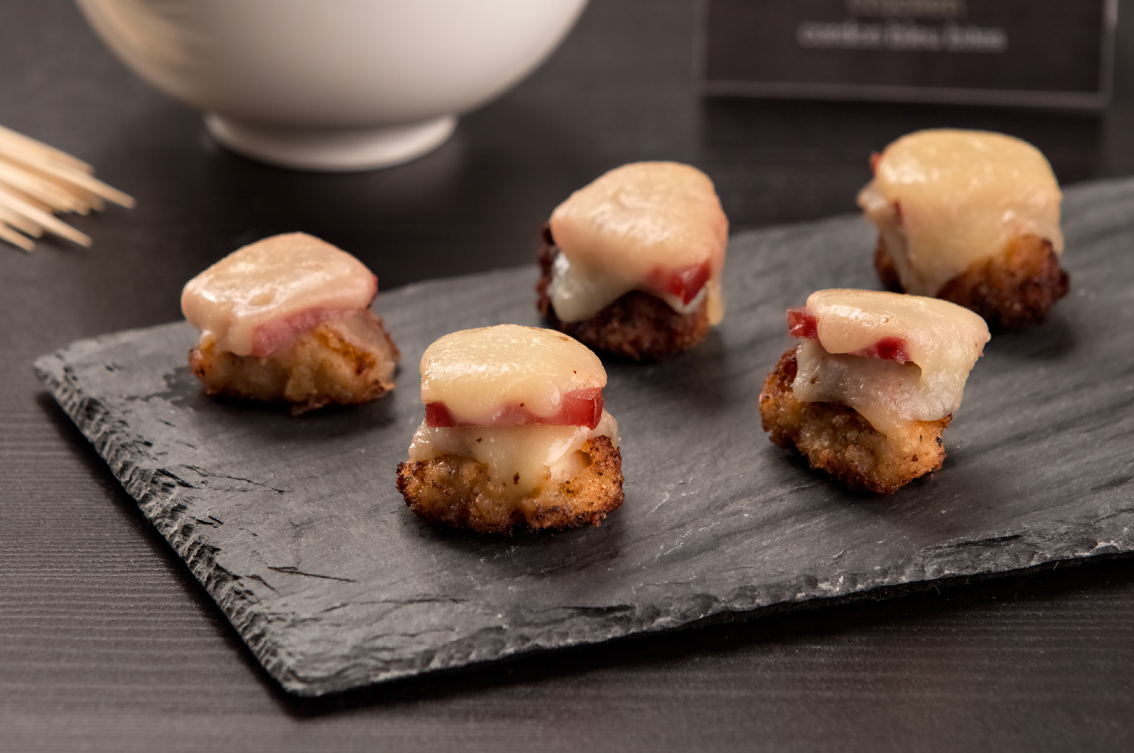 Chicken Cordon Bleu Bites